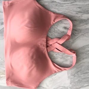 Lululemon sports bra size 38D
